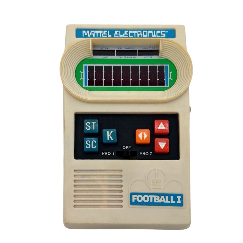 1977 Mattel Football 1 Handheld Game – Tested And Works Great. Excellent Sound.